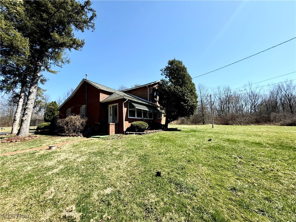 4400 McGuffey Road Lowellville, OH 44436 - Photo 17 of 22