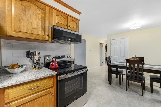 $484,000 | 128 Old River Road, Lincoln, RI 02865