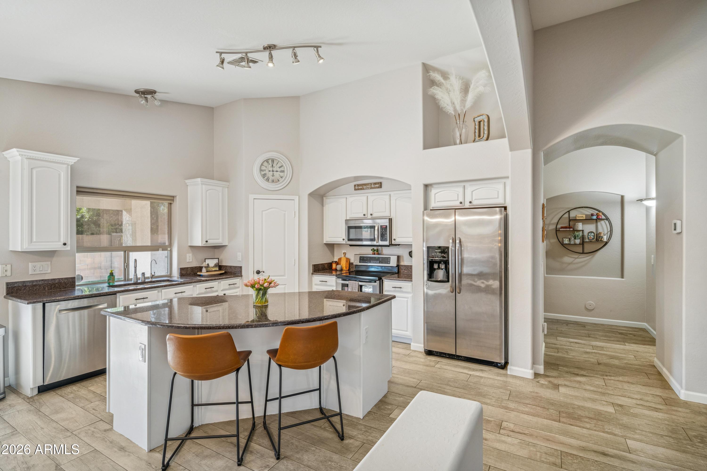 2631 East Ridge Creek Road Phoenix, AZ 85024 - Photo 11 of 35 I2026011401 - HDR-13