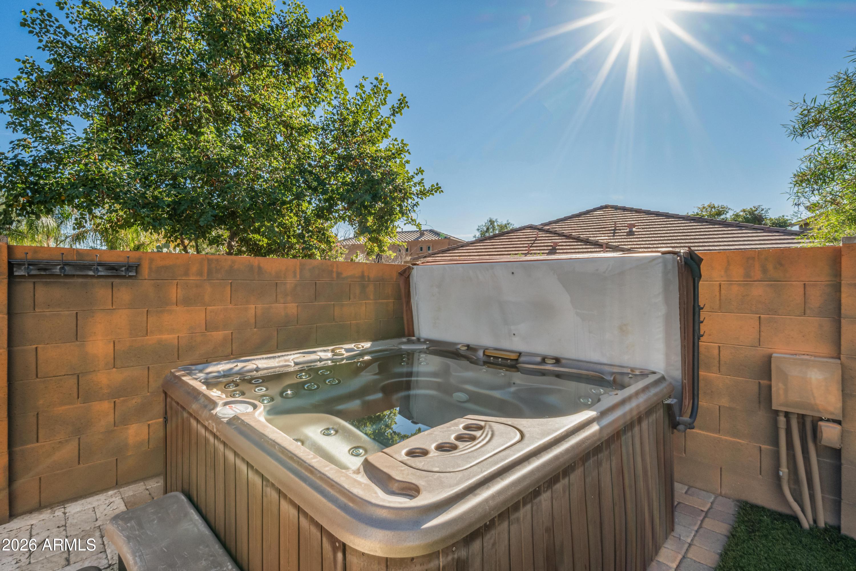 2631 East Ridge Creek Road Phoenix, AZ 85024 - Photo 29 of 35 I2026011401 - HDR-3