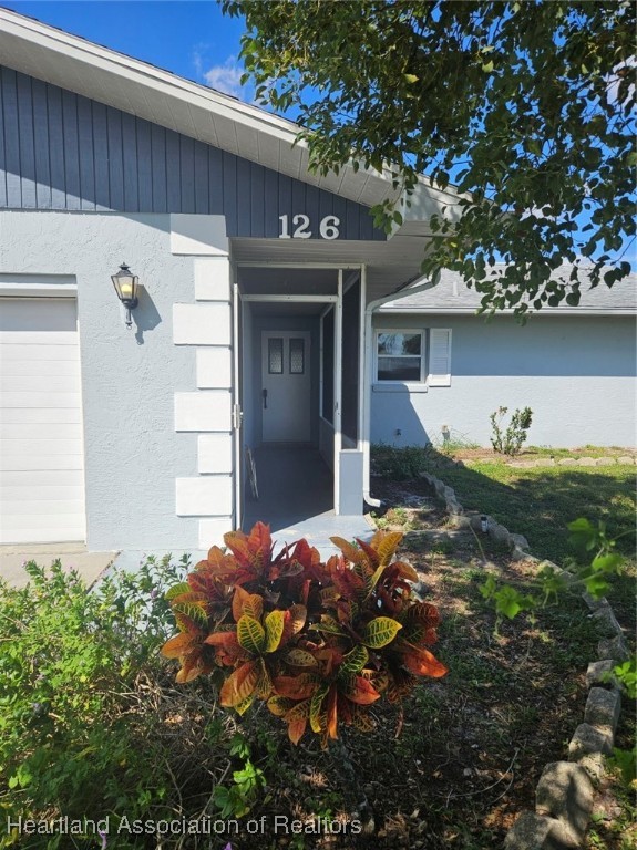 126 Citrus Road Northeast Lake Placid, FL 33852 - Photo 2 of 20