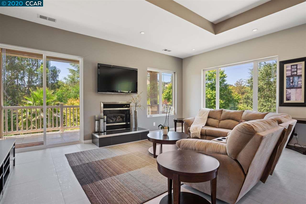 3131 Gloria Terrace Lafayette, CA 94549 - Photo 5 of 37