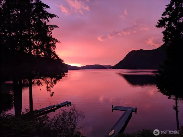 $2,500,000 | 3838 South Bay Drive, Sedro-Woolley, WA 98284