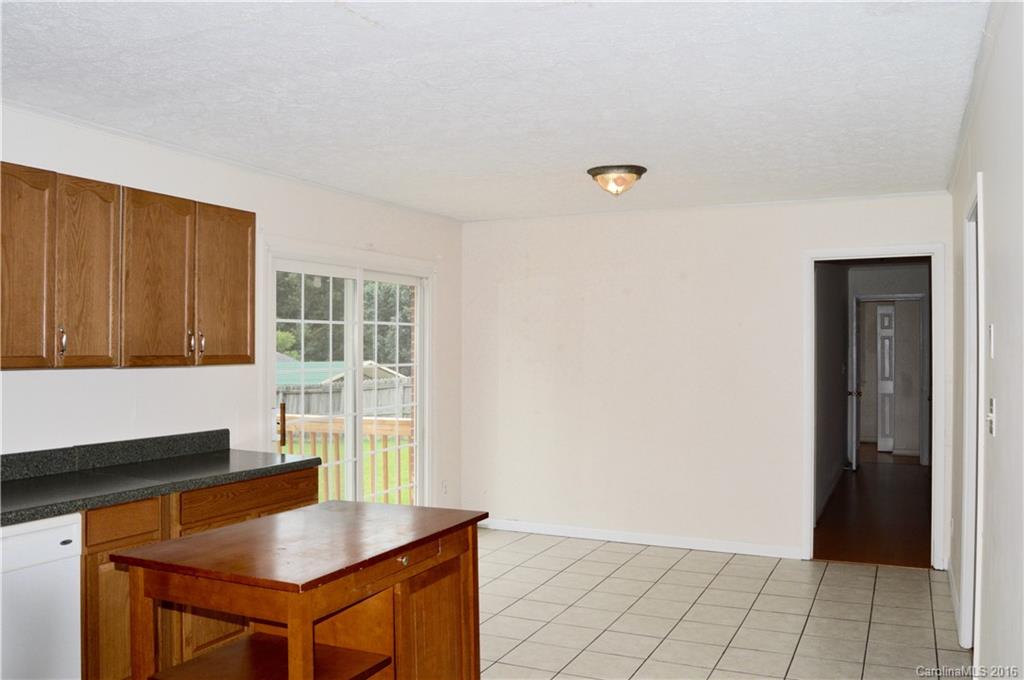 2572 South Post Road Shelby, NC 28152 - Photo 5 of 19 Gallery Image 5