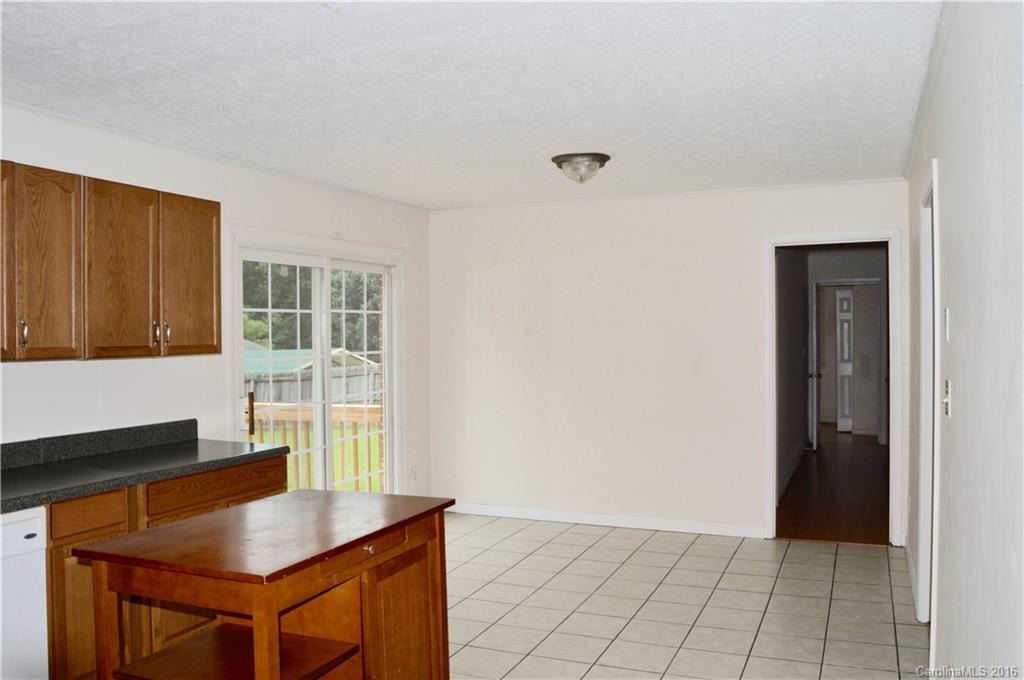2572 South Post Road Shelby, NC 28152 - Photo 6 of 19 Gallery Image 6