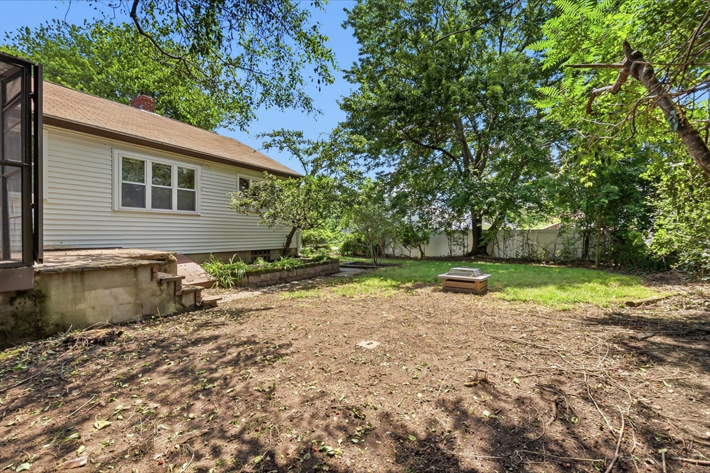 542 Trapelo Road Waltham, MA 02452 - Photo 42 of 42