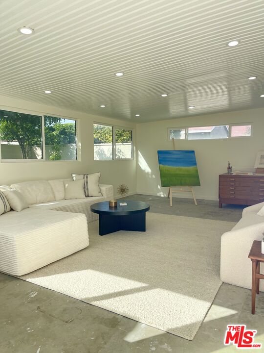 5865 East Rogene Street Long Beach, CA 90815 - Photo 23 of 24 Gallery Image 23