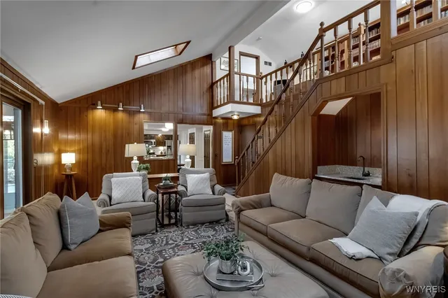 $579,900 | 8240 Clarherst Drive, Clarence, NY 14051