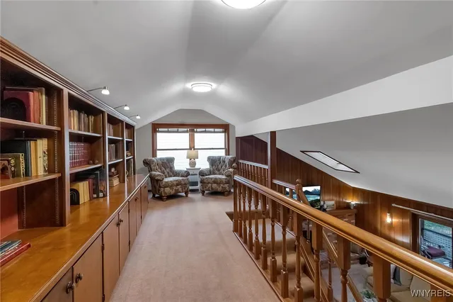 $579,900 | 8240 Clarherst Drive, Clarence, NY 14051