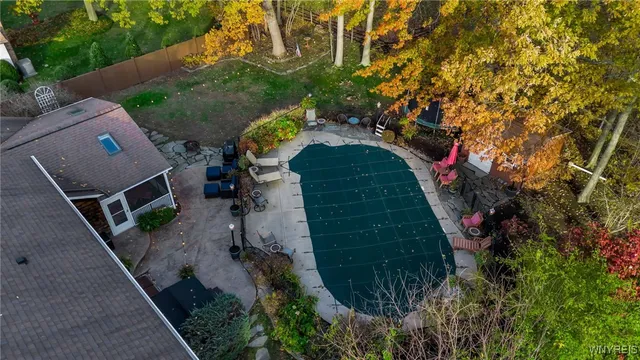 $579,900 | 8240 Clarherst Drive, Clarence, NY 14051