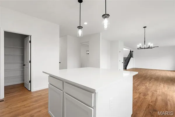 $520,303 | 1045 Bloomfield Drive, Eureka, MO 63025