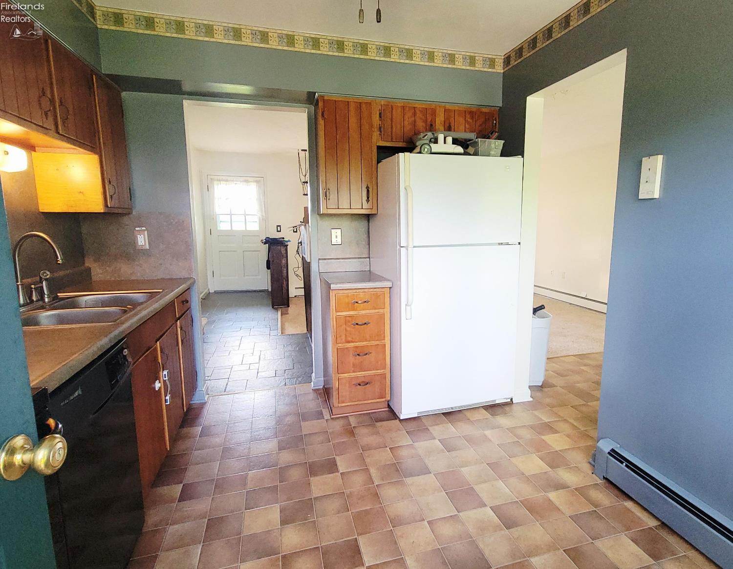 2217 Mudbrook Road Huron, OH 44839 - Photo 12 of 32 Gallery Image 12
