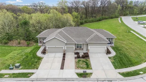 $738,000 | 635 North 74 Street, Kansas City, KS 66112