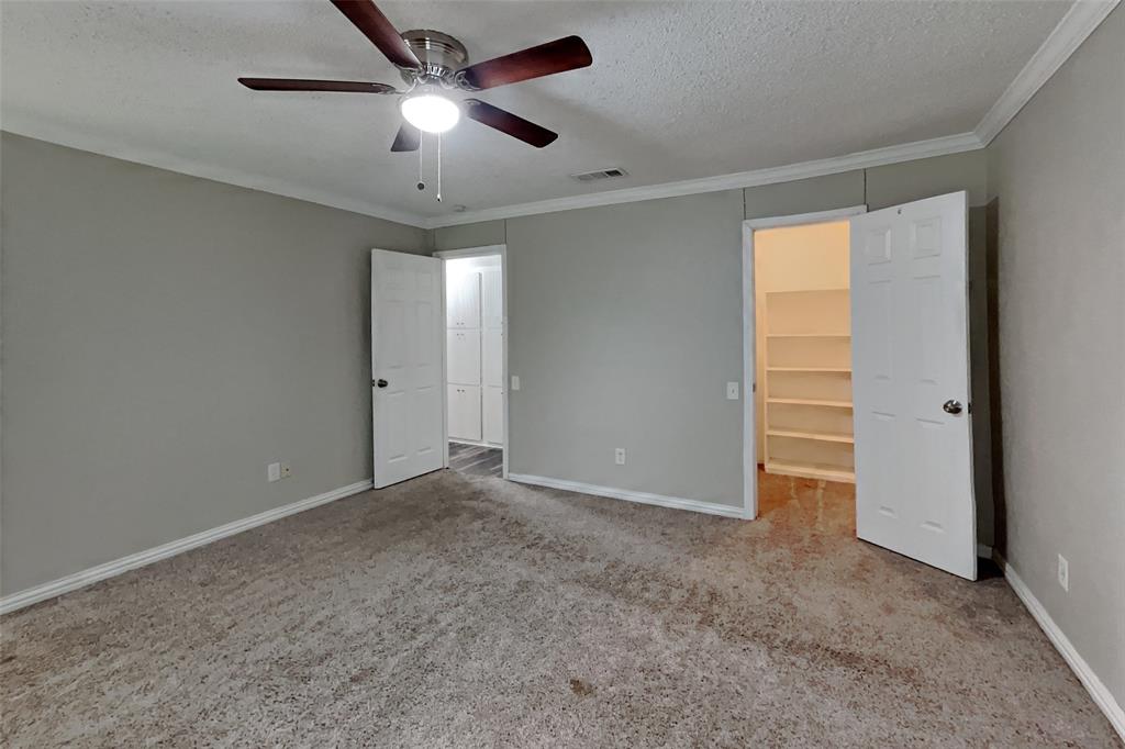 1522 Clover Hill Road Mansfield, TX 76063 - Photo 8 of 18