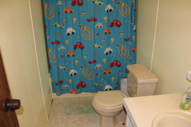 7290 Delina Road Petersburg, TN 37144 - Photo 8 of 19 1 of 3 bathrooms!