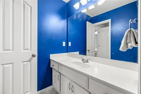 $599,000 | 14014 Briar Drive, Overland Park, KS 66224