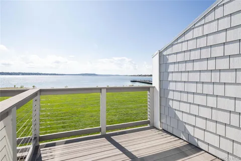 $1,275,000 | 2820 Shipyard Lane, Unit 3M, East Marion, NY 11939