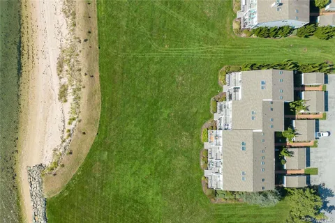 $1,275,000 | 2820 Shipyard Lane, Unit 3M, East Marion, NY 11939