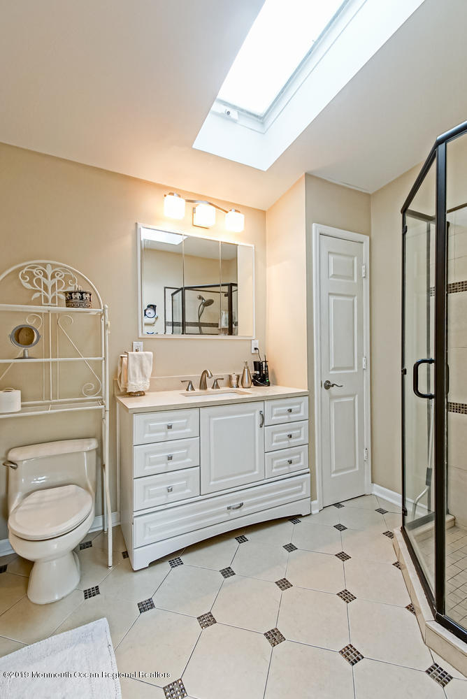 76 Ridge Terrace Neptune City, NJ 07753 - Photo 22 of 38 76 Ridge Terrace Neptune City-large-034-