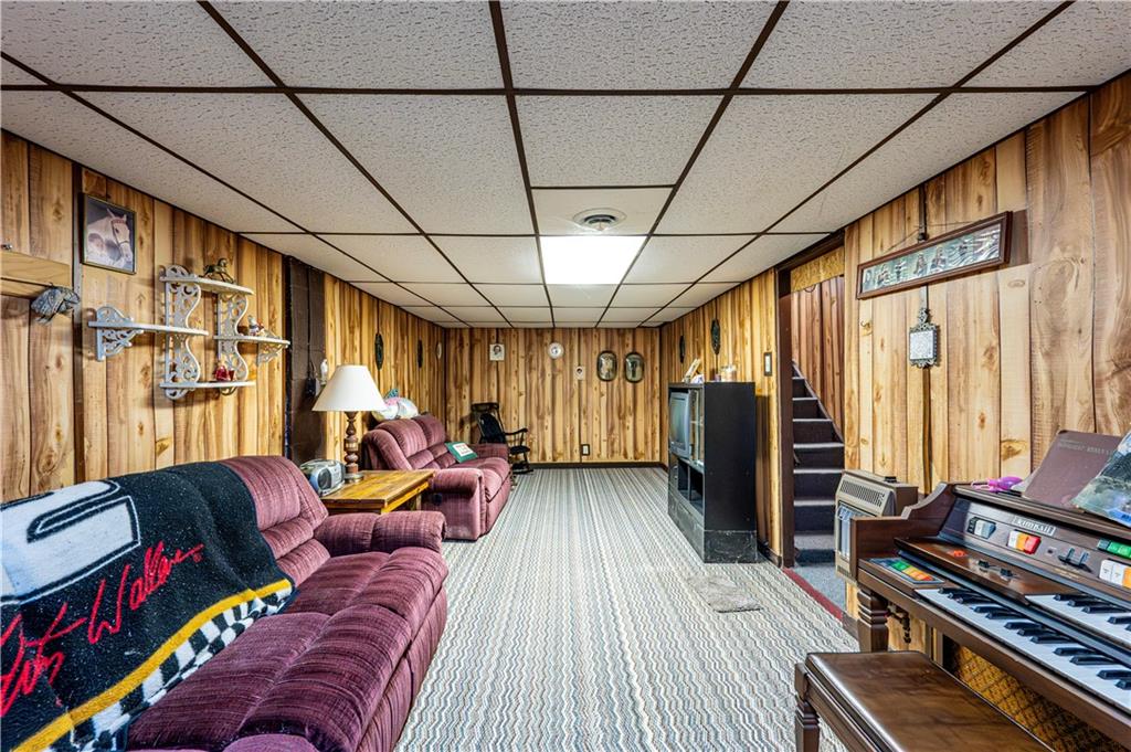 38 Terrace Road Millsboro, PA 15348 - Photo 25 of 30