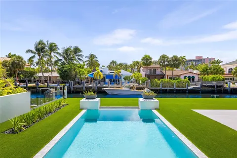 $4,900,000 | 337 Coconut Isle Drive, Fort Lauderdale, FL 33301