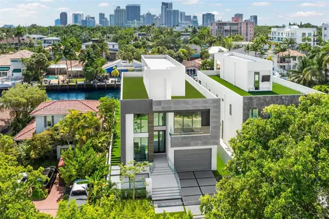 $5,250,000 | 337 Coconut Isle Drive, Fort Lauderdale, FL 33301