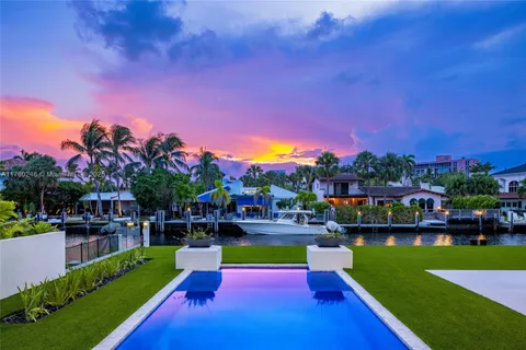 $4,900,000 | 337 Coconut Isle Drive, Fort Lauderdale, FL 33301