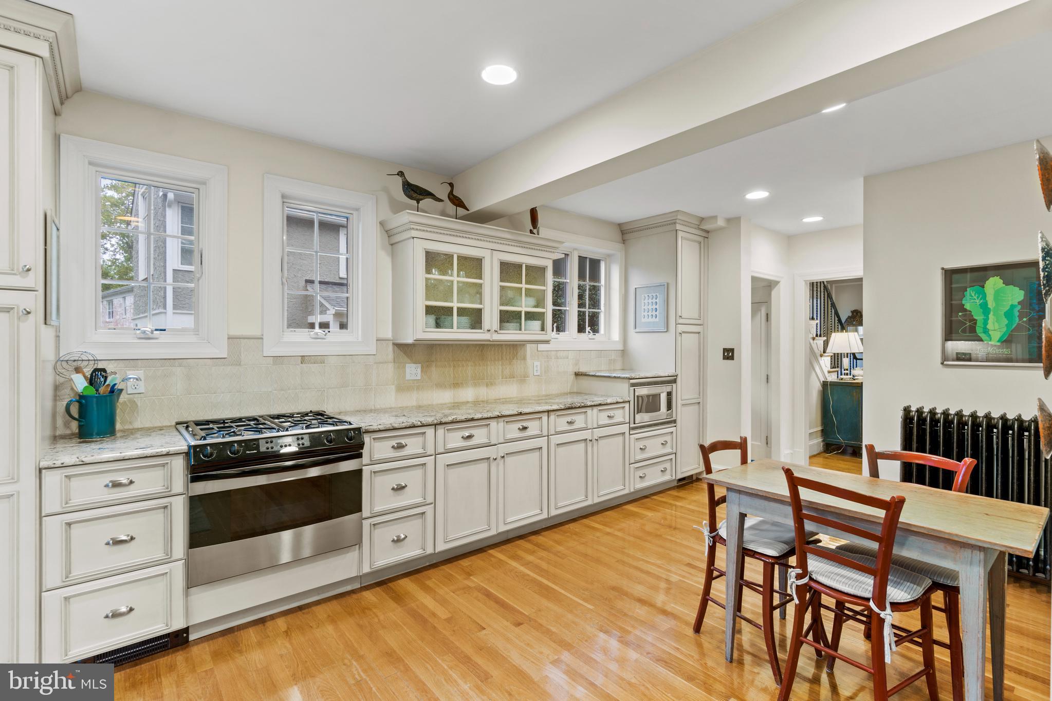 203 Oxford Street Chevy Chase, MD 20815 - Photo 16 of 53