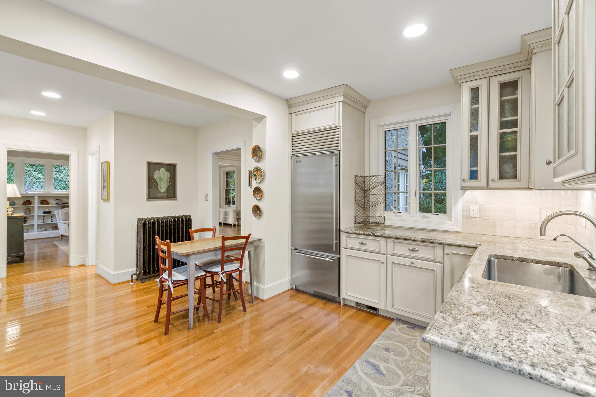 203 Oxford Street Chevy Chase, MD 20815 - Photo 18 of 53