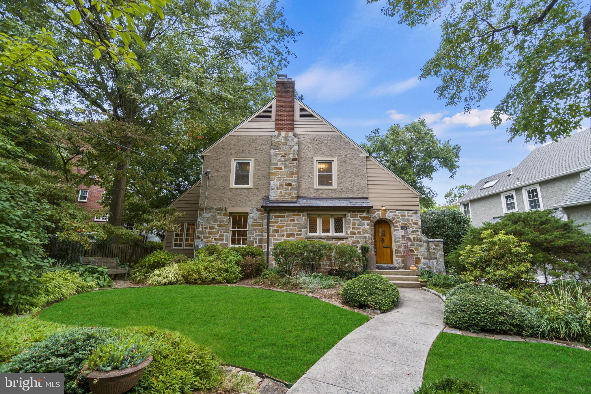 203 Oxford Street Chevy Chase, MD 20815 - Photo 45 of 53