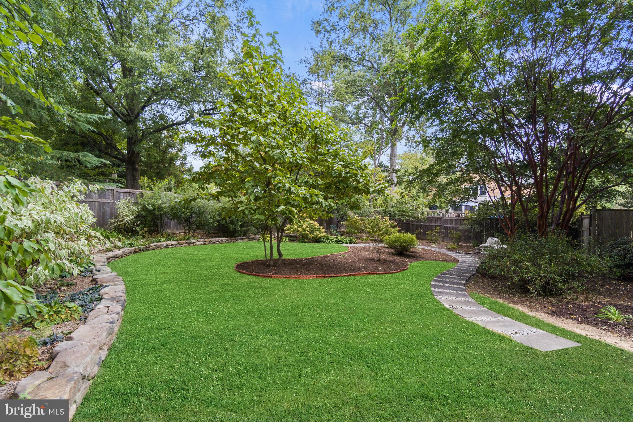 203 Oxford Street Chevy Chase, MD 20815 - Photo 48 of 53