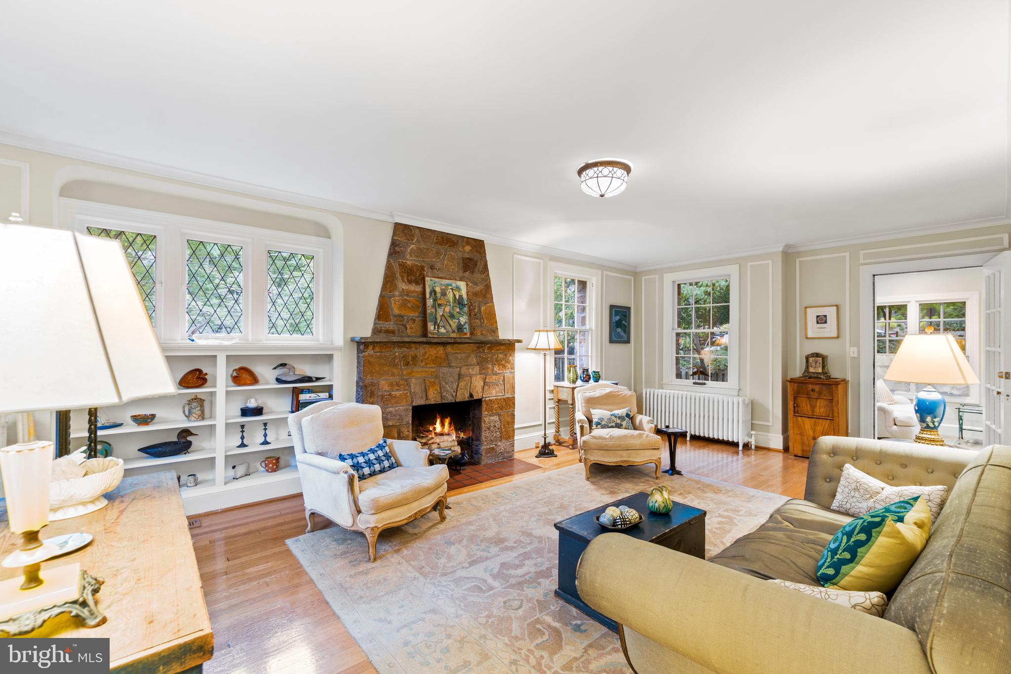 203 Oxford Street Chevy Chase, MD 20815 - Photo 5 of 53