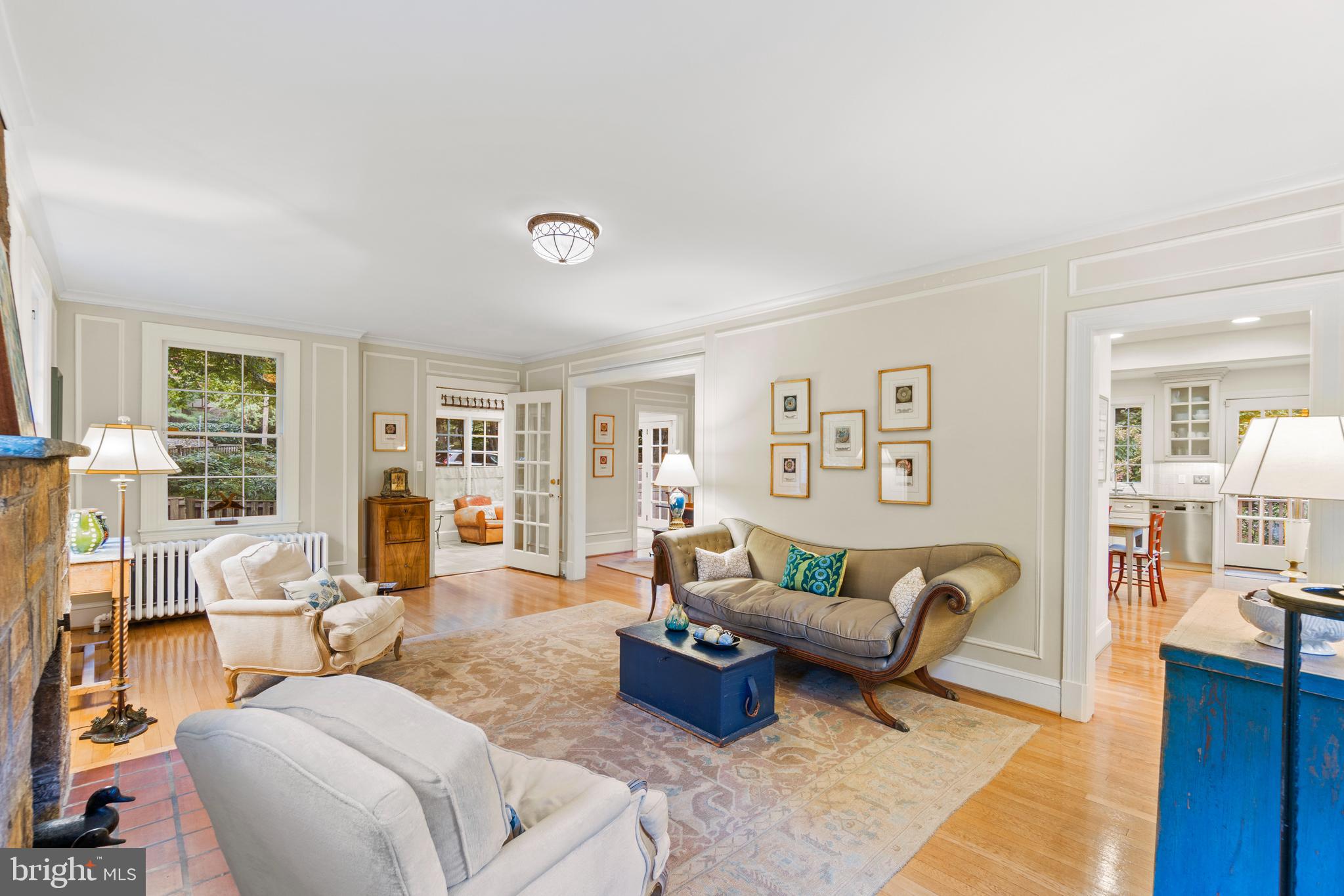 203 Oxford Street Chevy Chase, MD 20815 - Photo 6 of 53