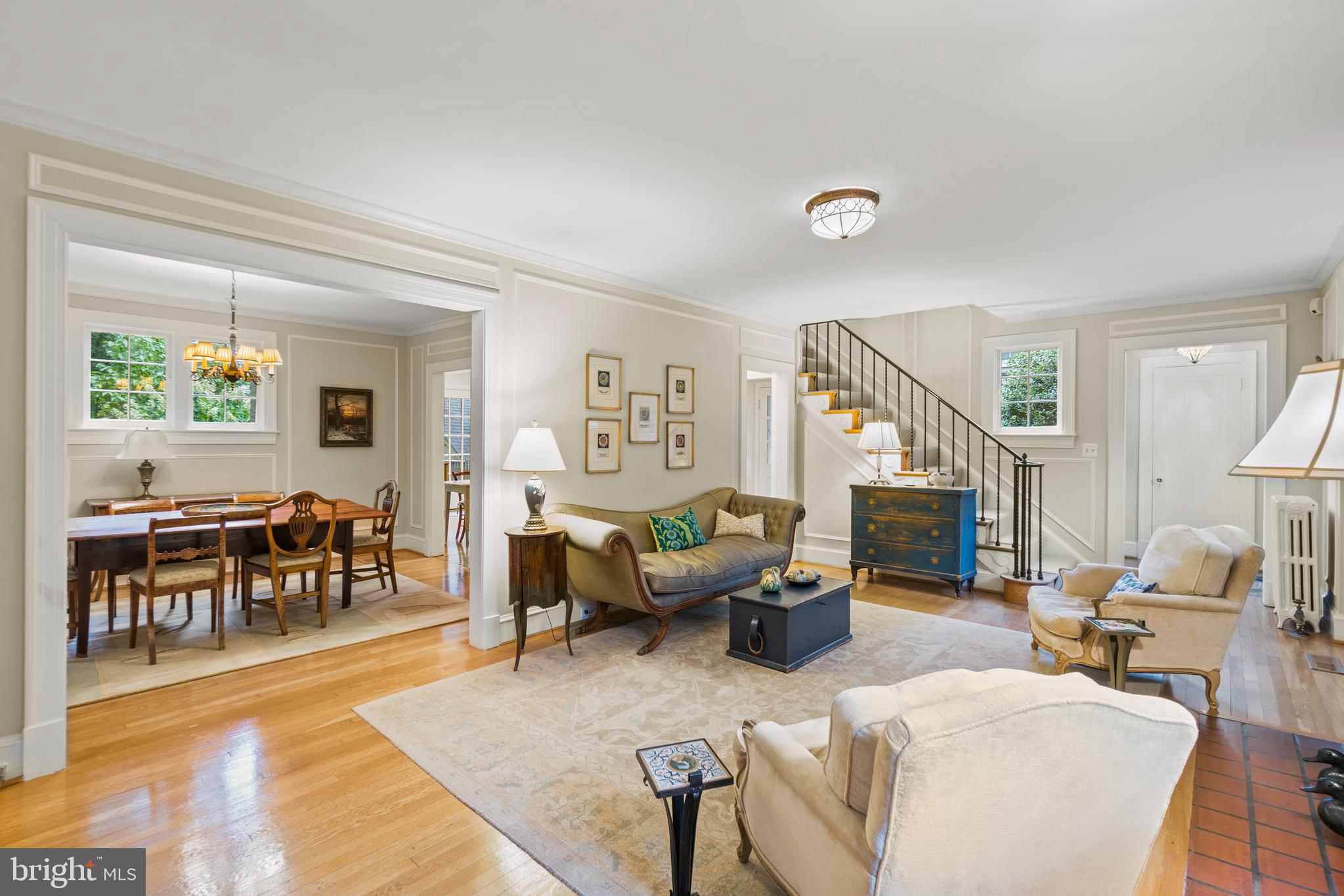 203 Oxford Street Chevy Chase, MD 20815 - Photo 8 of 53