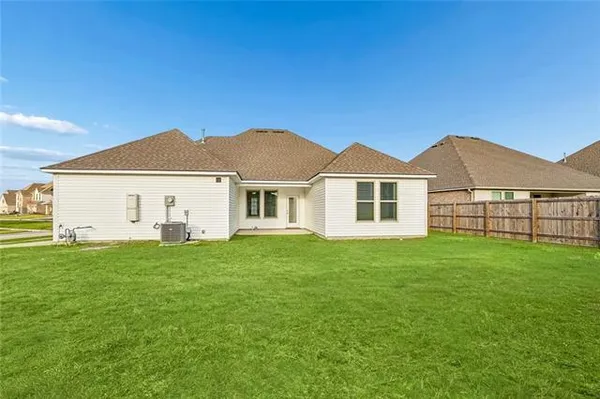 $3,100 | 3281 Rousset Rdg Drive, Slidell, LA 70461