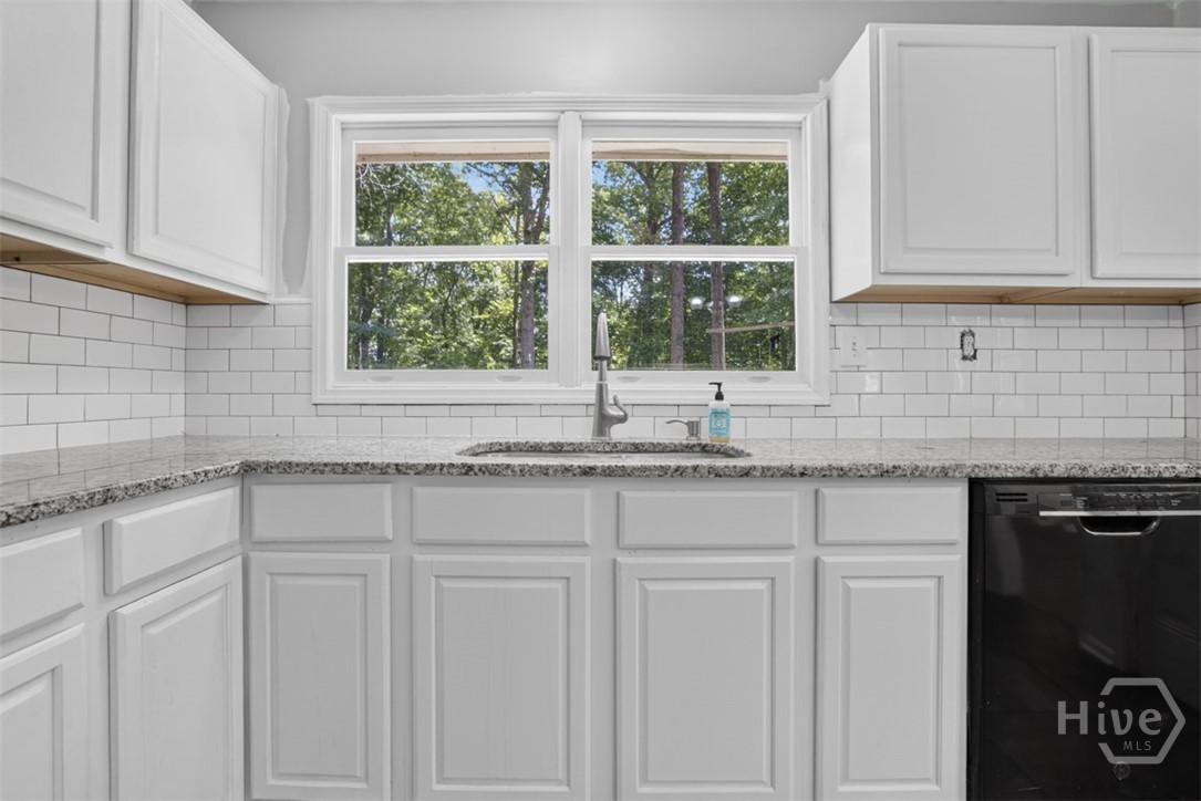 278 Rhodes Drive Athens, GA 30606 - Photo 16 of 29 Gallery Image 16