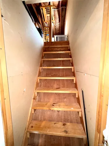 $275,000 | 26 Peenpack Trail, Huguenot, NY 12746