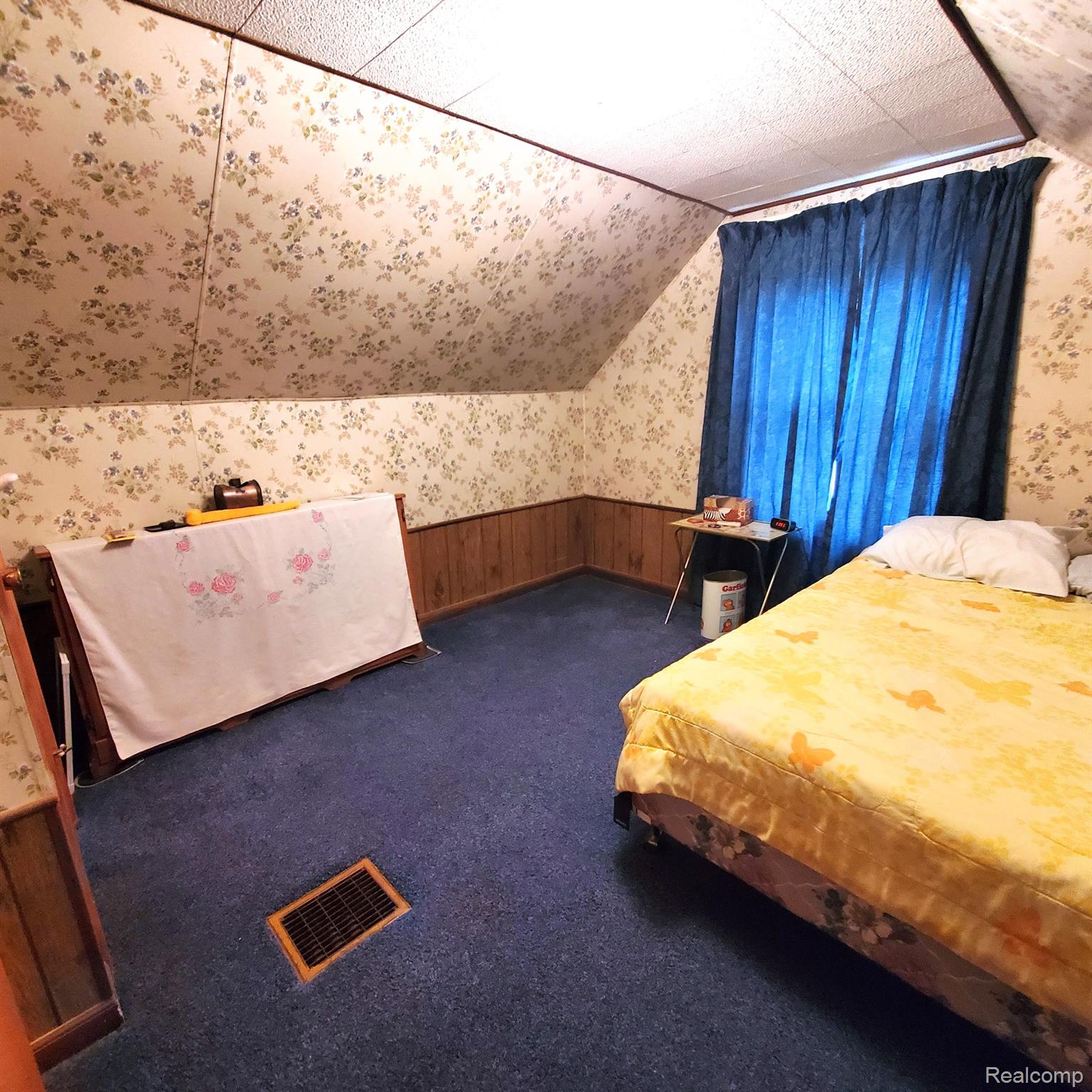 1008 Adams Road Burton, MI 48509 - Photo 25 of 41 Gallery Image 25