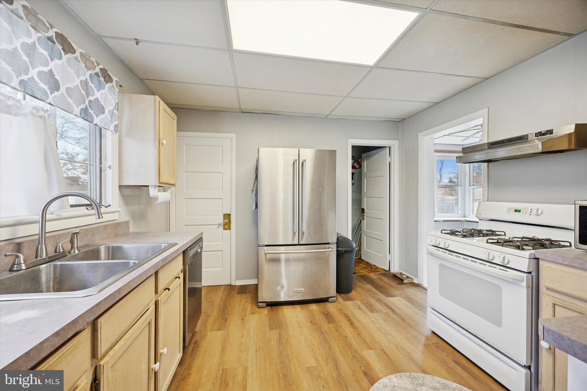115 South Forklanding Road Maple Shade, NJ 08052 - Photo 10 of 15