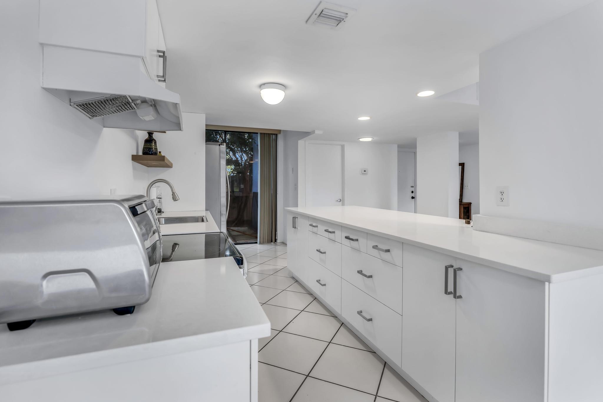 2003 Bridgewood Drive, Unit 2003 Boca Raton, FL 33434 - Photo 17 of 94 019