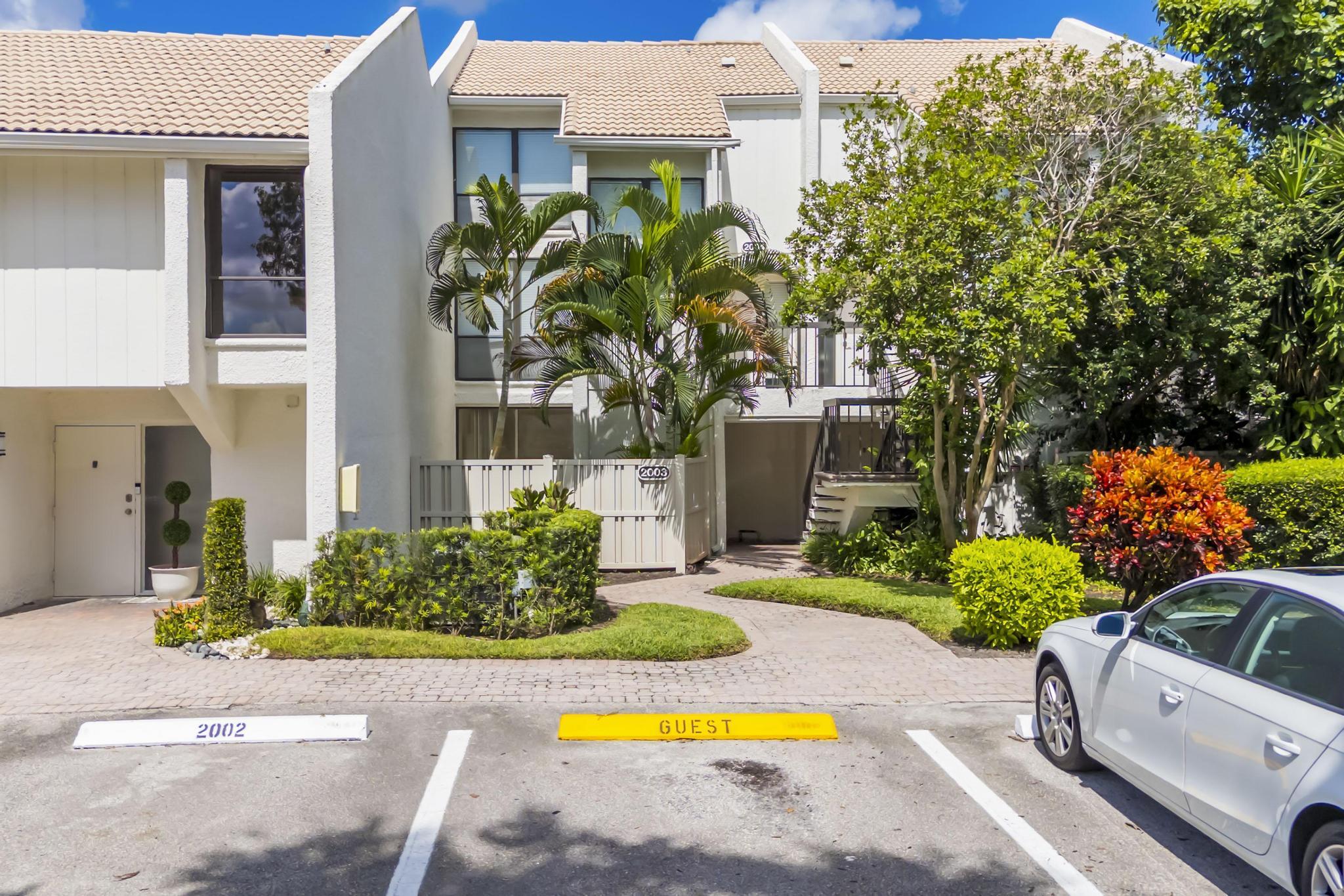 2003 Bridgewood Drive, Unit 2003 Boca Raton, FL 33434 - Photo 2 of 94 002