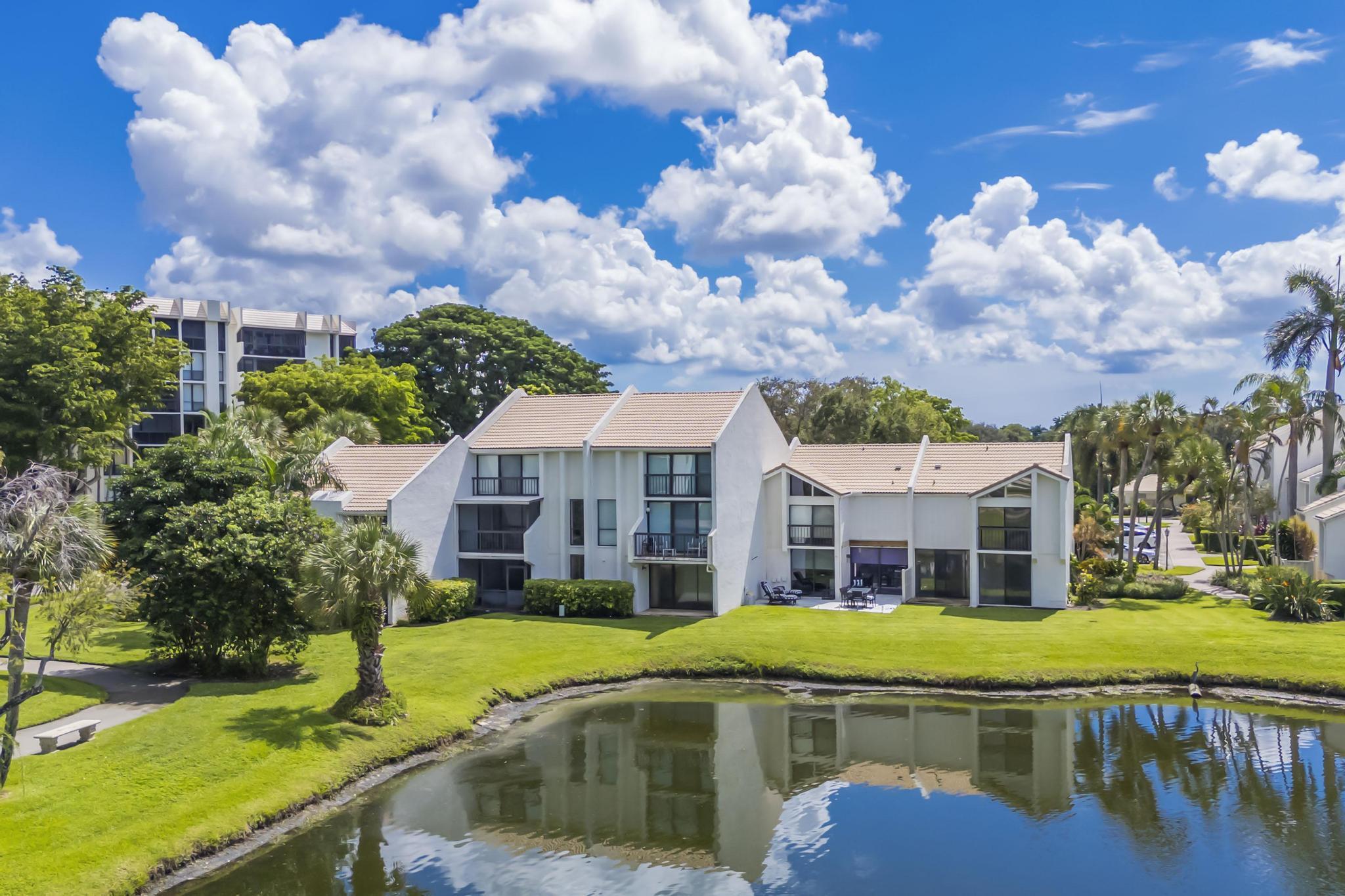 2003 Bridgewood Drive, Unit 2003 Boca Raton, FL 33434 - Photo 51 of 94 049