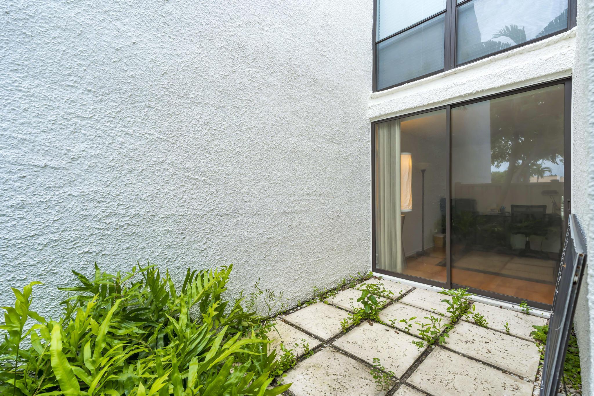 2003 Bridgewood Drive, Unit 2003 Boca Raton, FL 33434 - Photo 69 of 94 069