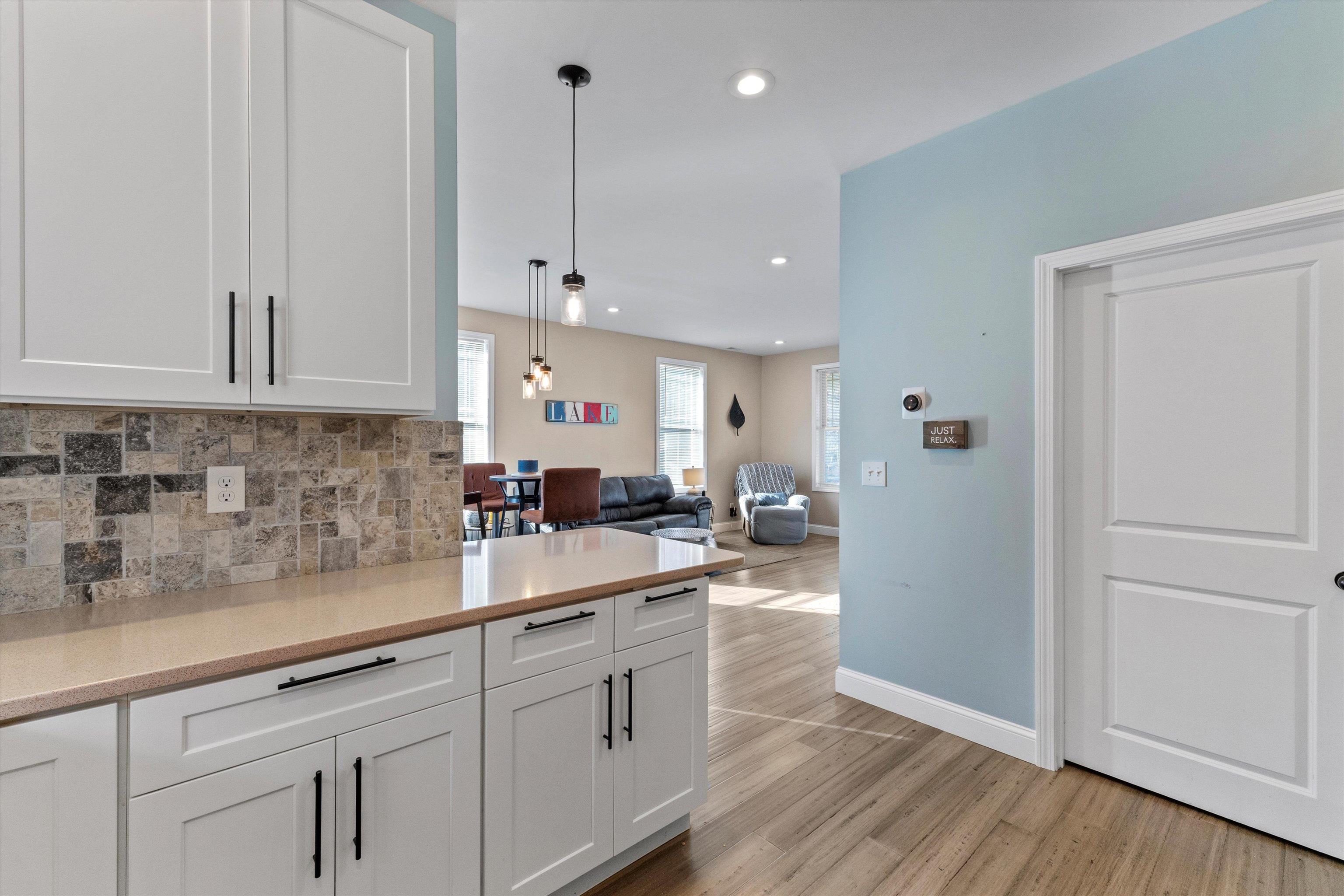 7 Gena Avenue Derry, NH 03038 - Photo 12 of 33