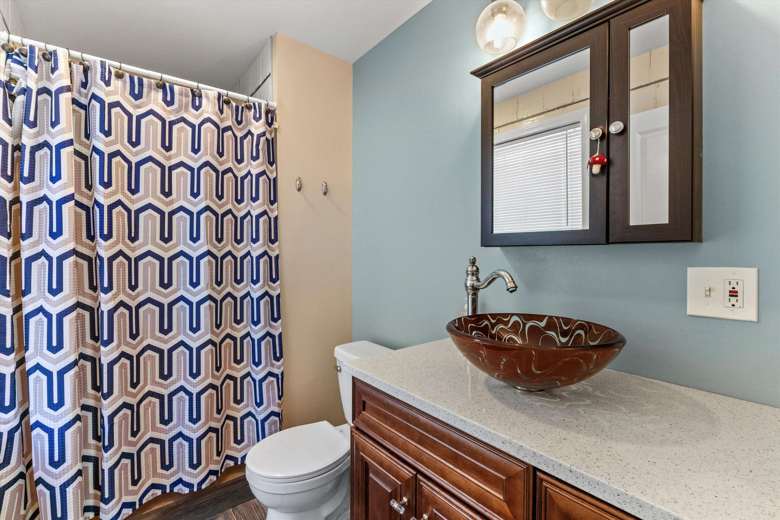 7 Gena Avenue Derry, NH 03038 - Photo 16 of 33