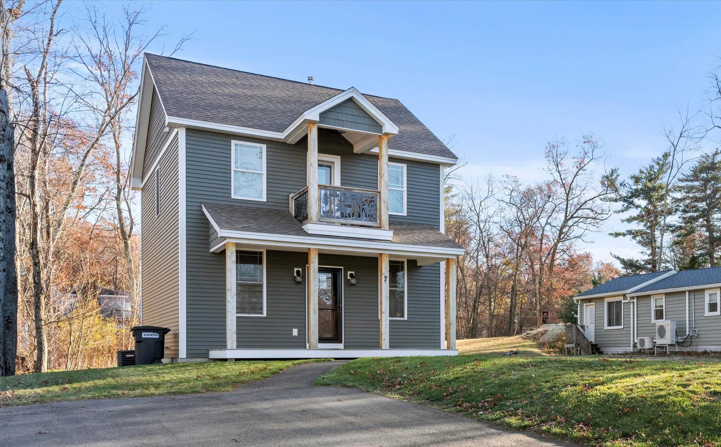7 Gena Avenue Derry, NH 03038 - Photo 25 of 33