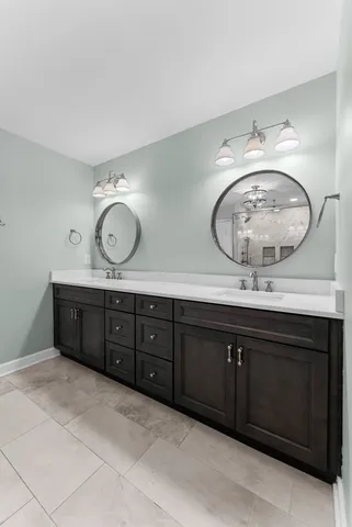 a view of backyard and trees