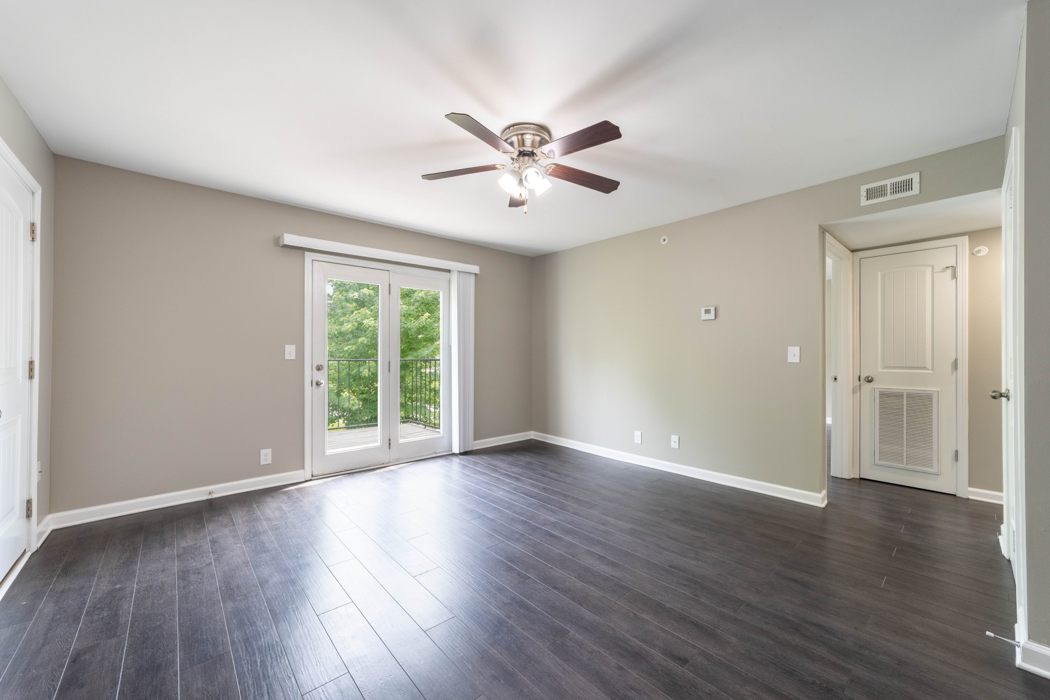 311 Hawkins Road, Unit D3 Clarksville, TN 37040 - Photo 4 of 15