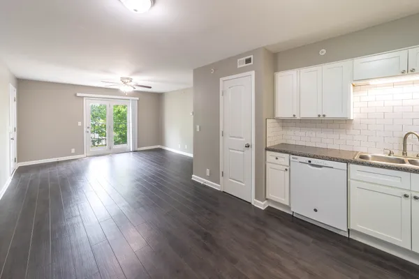 $925 | 311 Hawkins Road, Unit D3, Clarksville, TN 37040