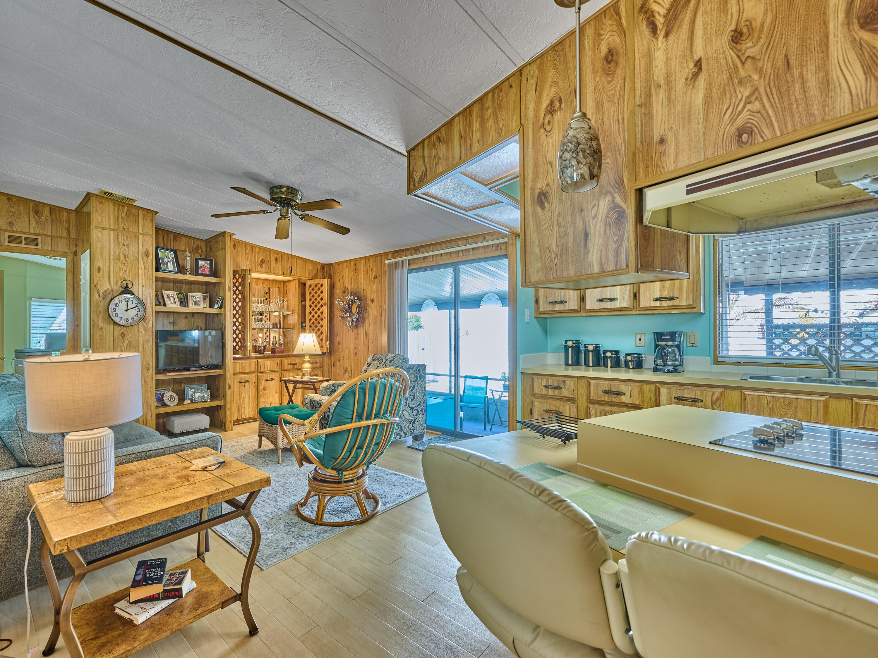 7626 Southeast Independence Avenue Hobe Sound, FL 33455 - Photo 19 of 64 C PYL 0028